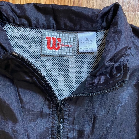 Vintage Wilson Windbreaker Size Medium - Picture 3 of 3